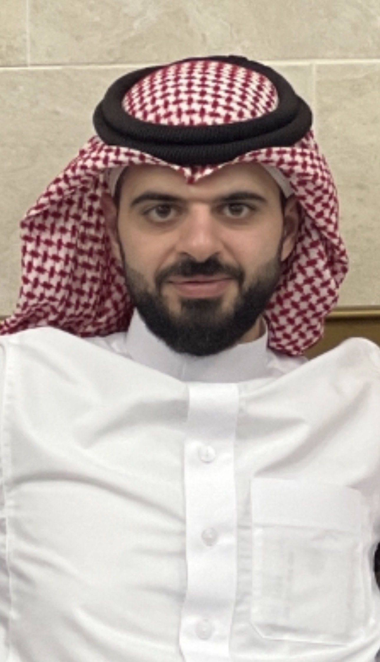م. نافع مفيد الشخص