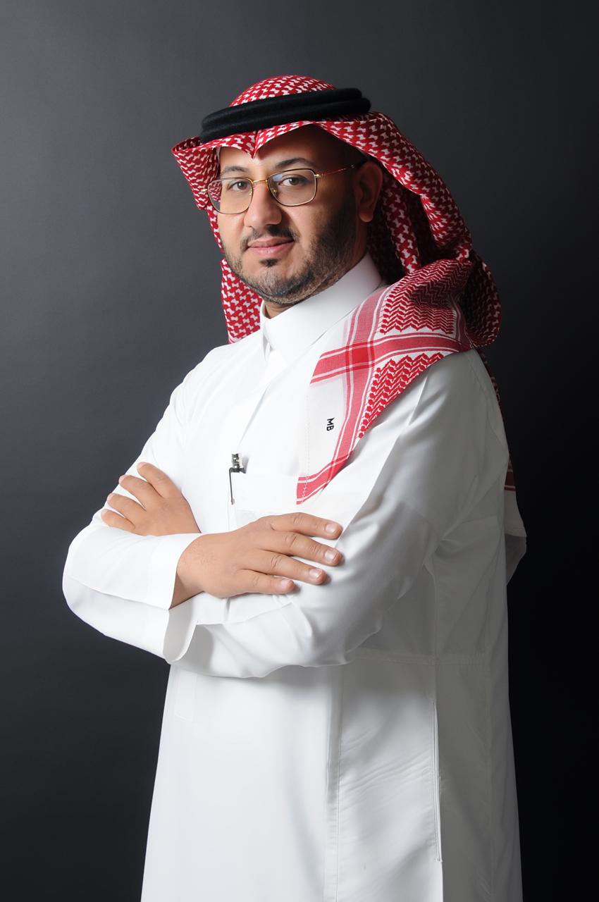 عبدالعزيز محمد محسن آل سالم